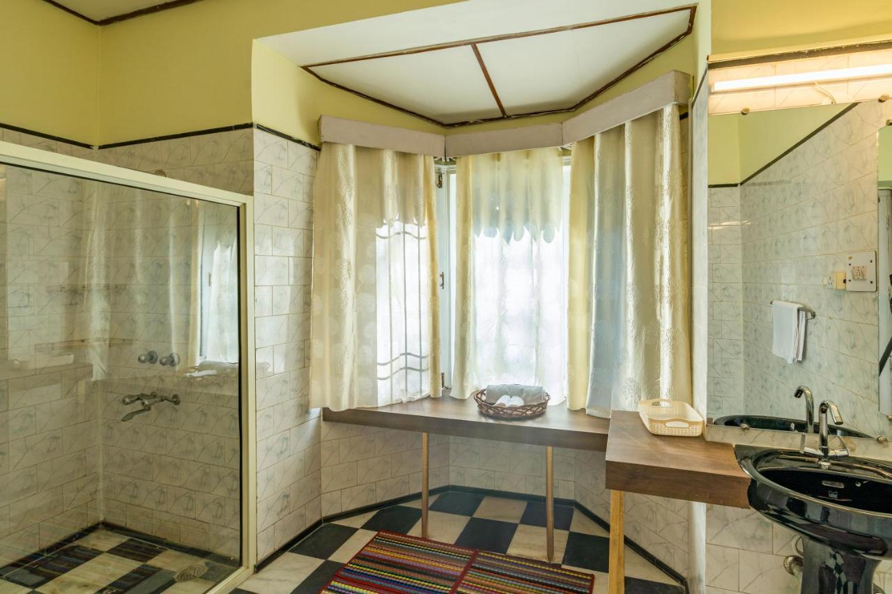 Saffronstays Chalet Vie, Kasauli - All Clear Roads Экстерьер фото